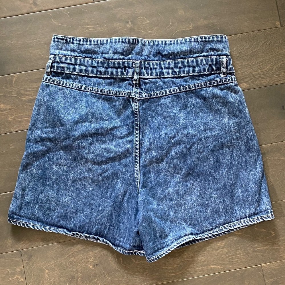 Denim High-Waisted Women's Flared Wide Leg 80’s 90’s Style Shorts - Picture 3 of 9